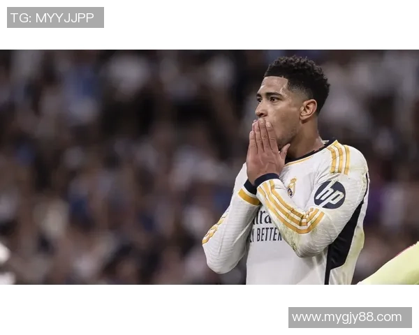 刚果足球球星崭露头角 赛场表现引发全球关注助力球队腾飞