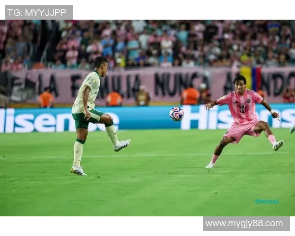 阿诺德任意球绝技解析 足球天才如何主宰比赛的关键时刻